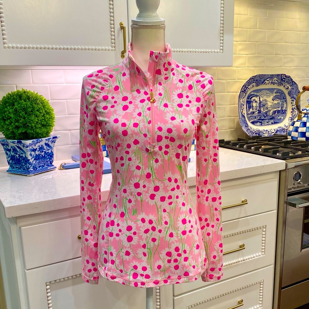 NWT 🌸🌴Lilly Pulitzer🌸🌴 Justine Half Zip Meryl Luxletic UPF 50 size Medium